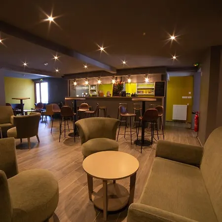 Le Chamois D'or, Ussim Hotel